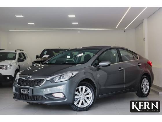 KIA CERATO 1.6 SX 16V FLEX 4P AUTOMÁTICO KIA CERATO 1.6 SX 16V FLEX 4P AUTOMÁTICO